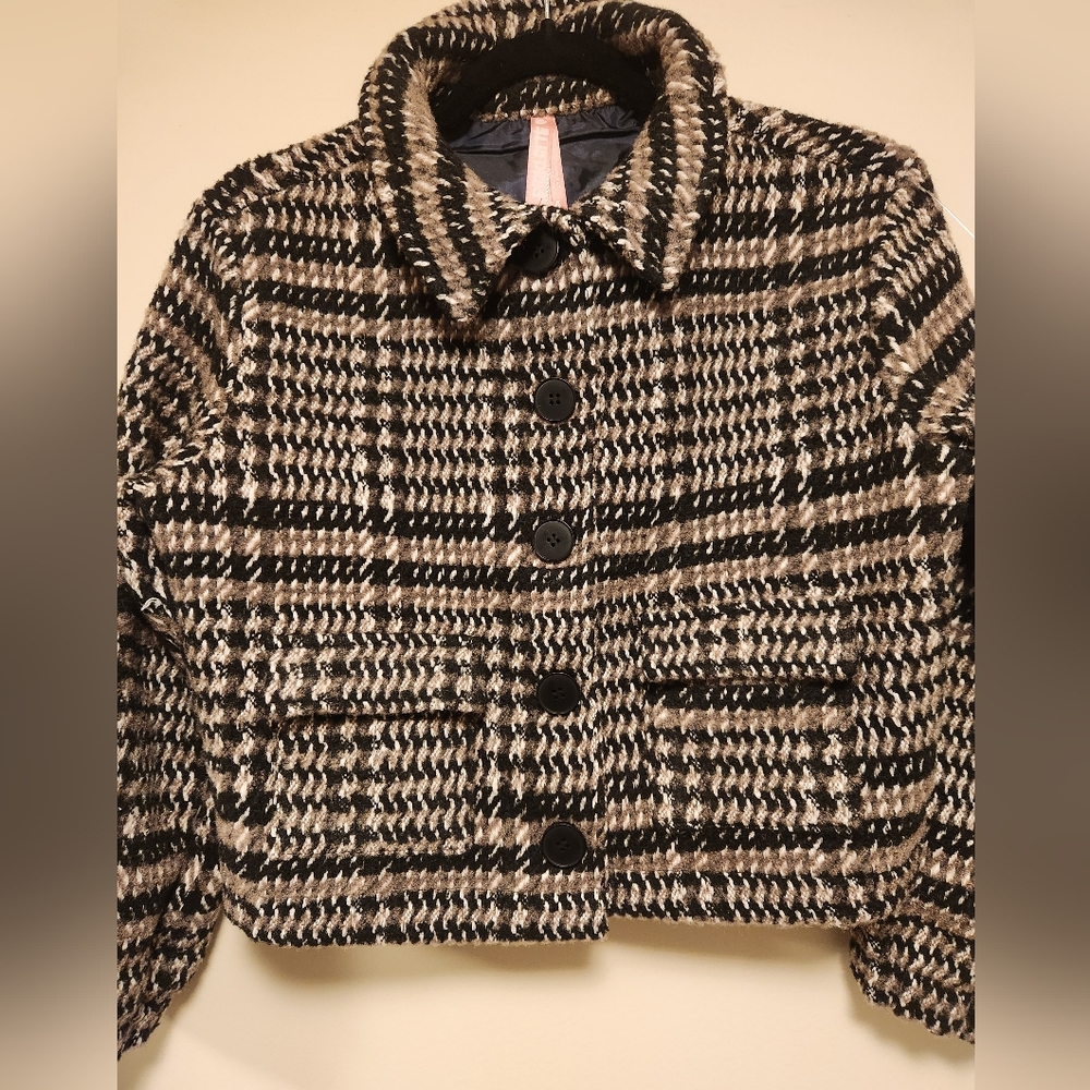 NWT Stylish Black, Tan & White Kids Jacket Girls Size M(10) - Picture 6 of 11